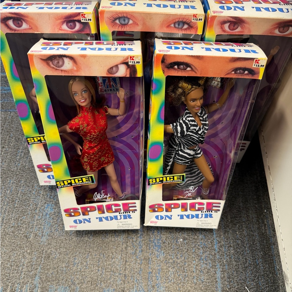 Spice Girls On Tour Dolls Set - Red and Black